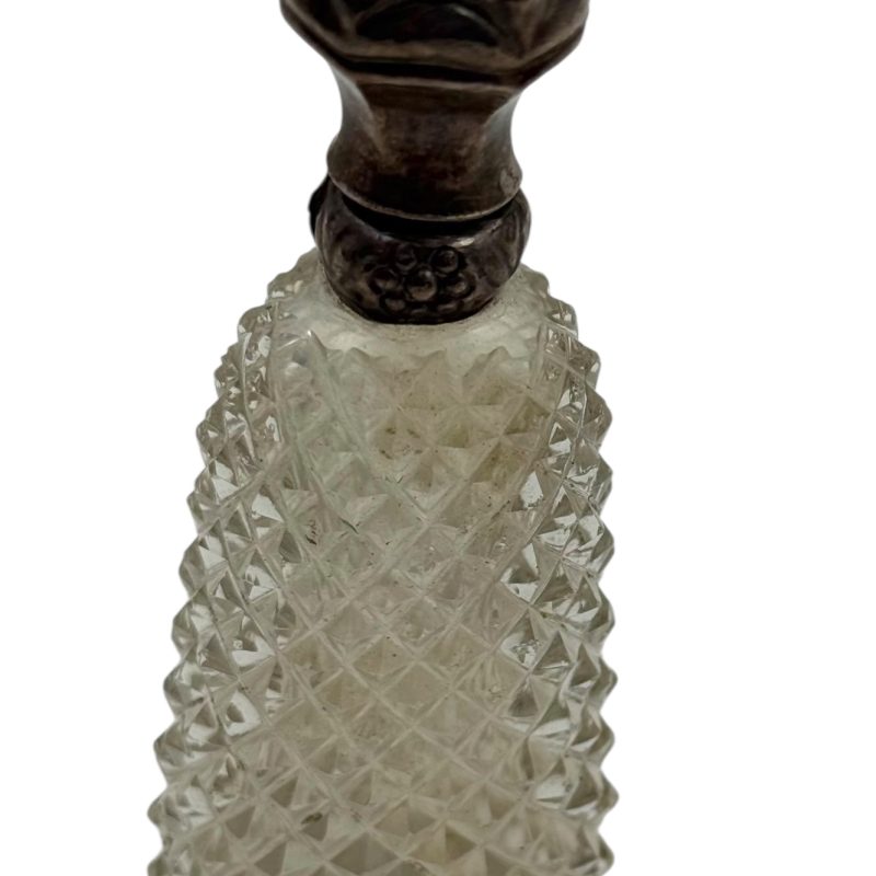 Parfüm Şişesi